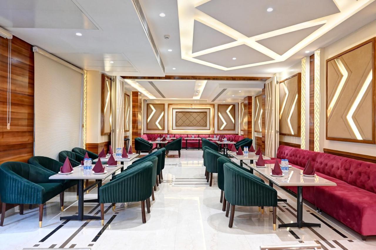 Hotel Classio Royale Amritsar Exterior photo